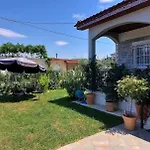 House For 5 People 10 Min From Mill Of Elves * Karyaí